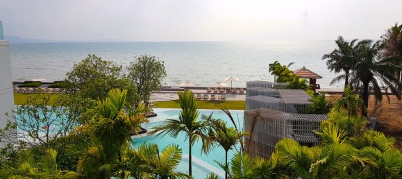 5 bedrooms Villa in Pattaya, Thailand No. 20050 8