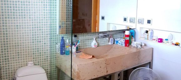 5 bedrooms Villa in Pattaya, Thailand No. 20050 18