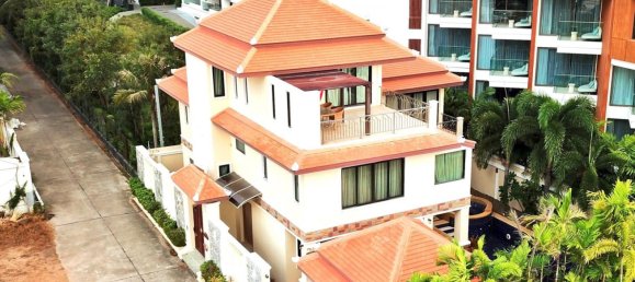 5 bedrooms Villa in Pattaya, Thailand No. 20050 3