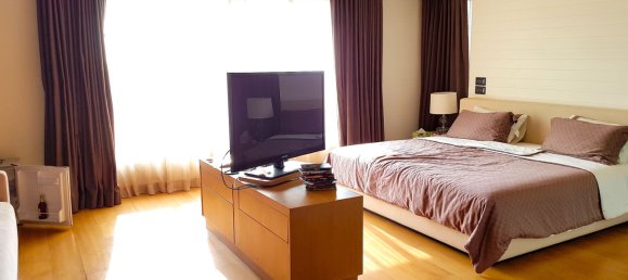 5 bedrooms Villa in Pattaya, Thailand No. 20050 14