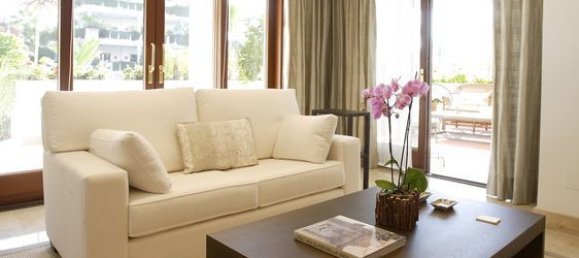 3 bedrooms Penthouse in Marbella, Spain No. 568 18