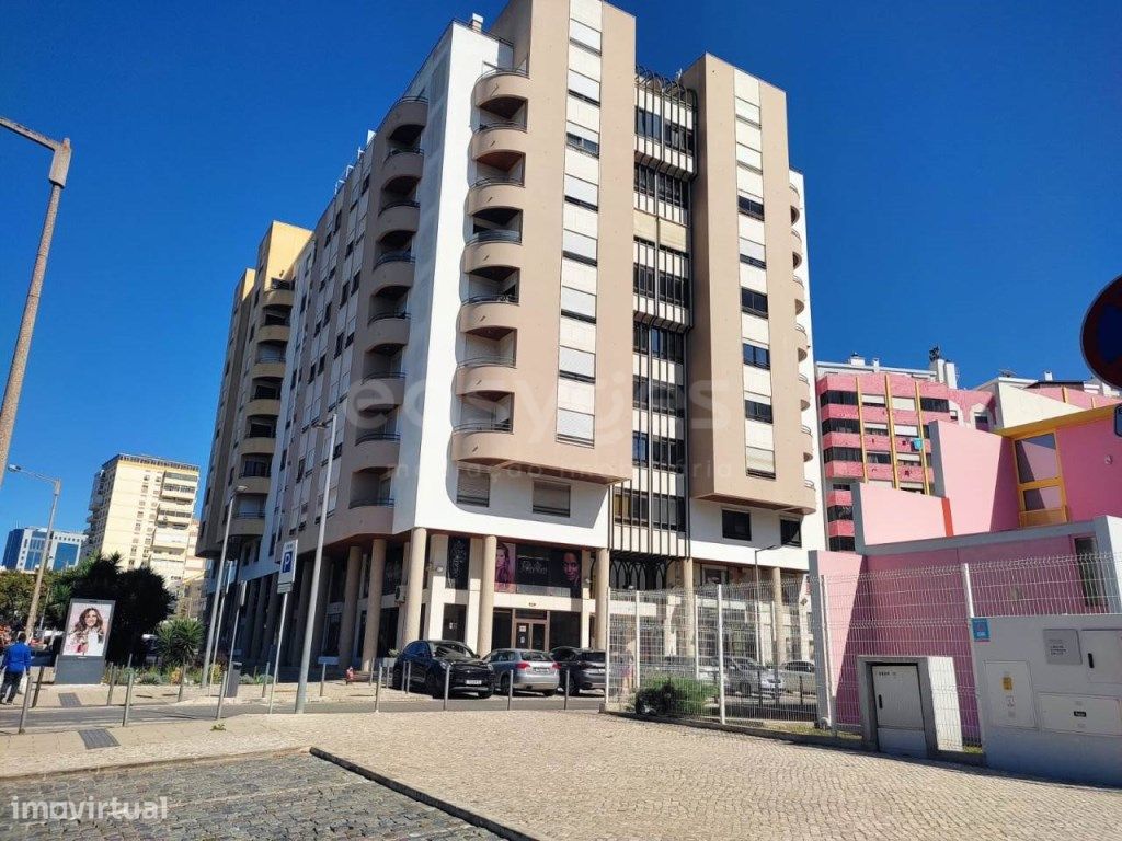Parkplatz in Lisbon, Portugal 13m², Nr. 344757