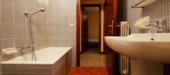 8 bedrooms Villa in Serramazzoni, Italy No. 353643 10