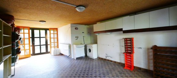 8 bedrooms Villa in Serramazzoni, Italy No. 353643 44