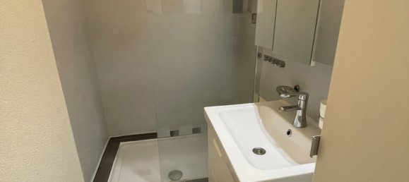 2 bedrooms Apartment in Mulhouse, France No. 84403 4