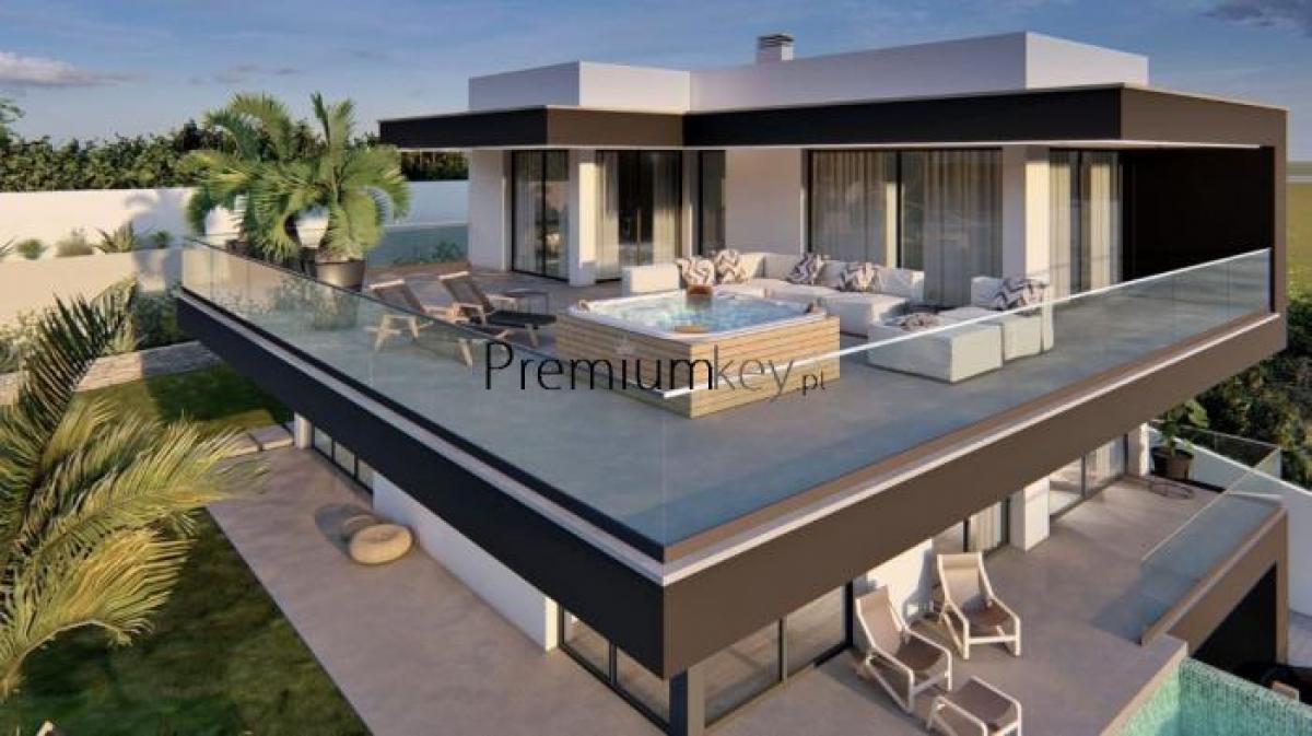 4 bedrooms House in Albufeira, Portugal No. 4001