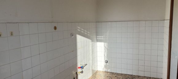 2-Zimmer Wohnung in Pogliano Milanese, Italy, Nr. 161154 9