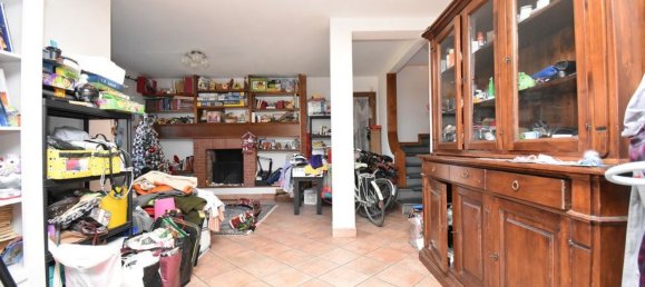 5 rooms House in Forte dei Marmi, Italy No. 194172 10