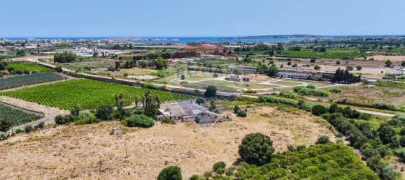 1 room Commercial property in Syracuse, Italy No. 271515 13