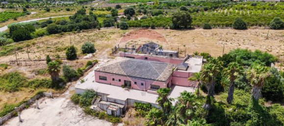 1 room Commercial property in Syracuse, Italy No. 271515 5