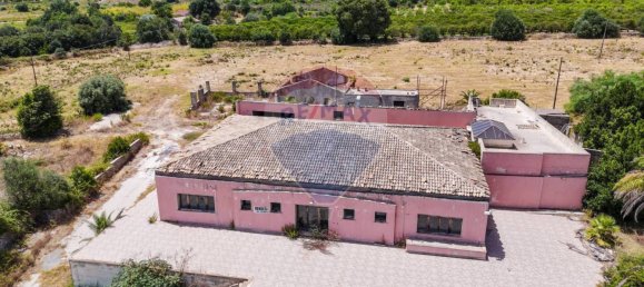 1 room Commercial property in Syracuse, Italy No. 271515 28