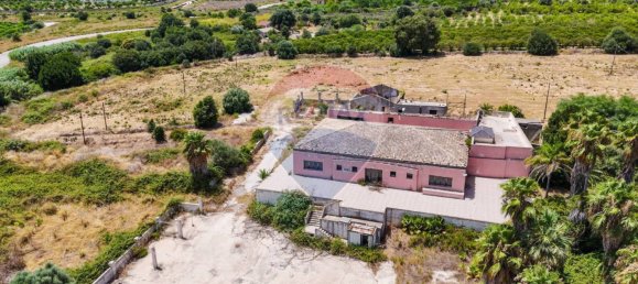 1 room Commercial property in Syracuse, Italy No. 271515 4