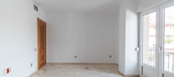 Apartamento de 6 dormitorios en Armilla, Spain No. 166416 19