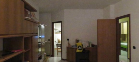 3 rooms Apartment in Arese, Italy No. 172434 8