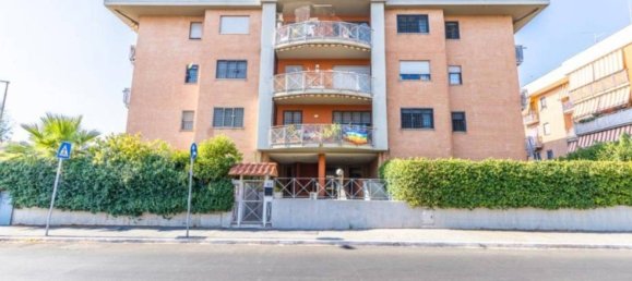 1 bedroom Penthouse in Rome, Italy No. 332865 2