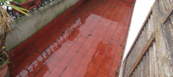 2 bedrooms House in Carrara, Italy No. 45799 25