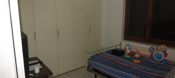 2 bedrooms House in Carrara, Italy No. 45799 2