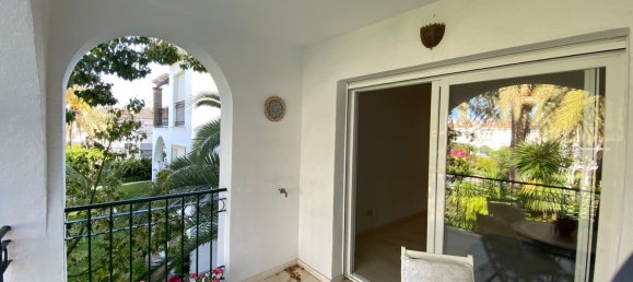 2 chambres Appartement à Estepona, Spain No. 28465 10