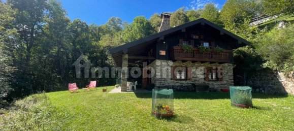 2 غرف نوم منزل في Gravedona ed Uniti, Italy رقم 344040 3