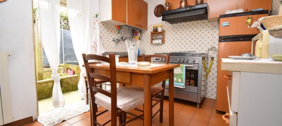 Casa de 5 habitaciónes en Pietrasanta, Italy No. 73707 2