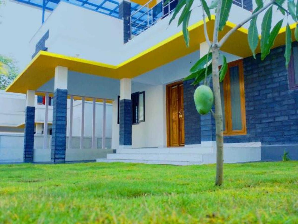 Casa de 3 dormitorios en Palakkad, India No. 61747