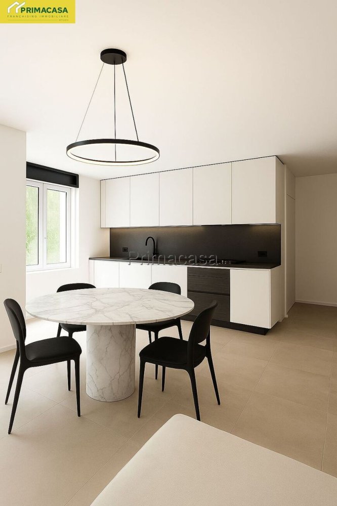 4 bedrooms Apartment in Vicenza, Italy No. 326697