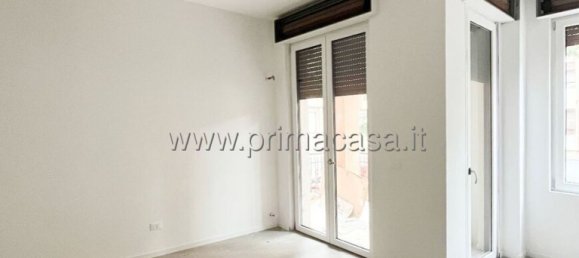 4 bedrooms Apartment in Vicenza, Italy No. 326697 3
