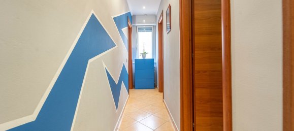 Квартира с 3 комнатами в Рим, Италия № 24585 18