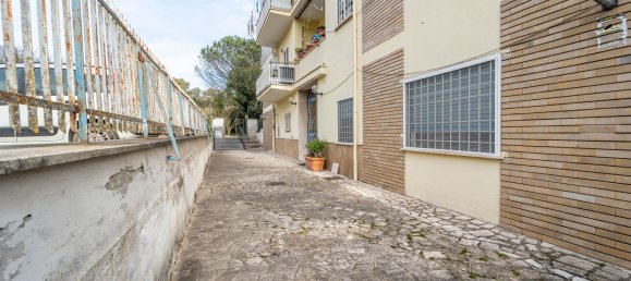 Квартира с 3 комнатами в Рим, Италия № 24585 42