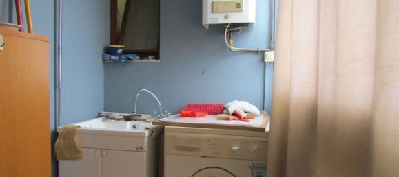 4 rooms Apartment in Carrara, Italy No. 27324 15