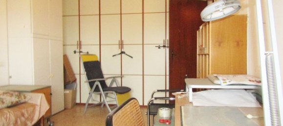 4 rooms Apartment in Carrara, Italy No. 27324 24