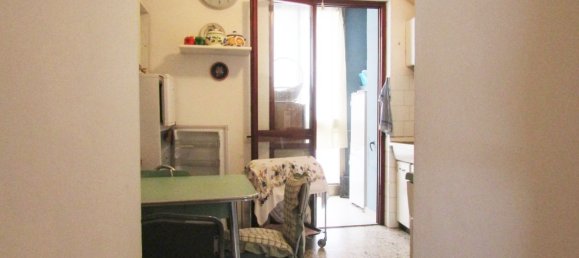 4 rooms Apartment in Carrara, Italy No. 27324 9