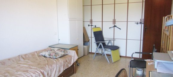 4 rooms Apartment in Carrara, Italy No. 27324 25