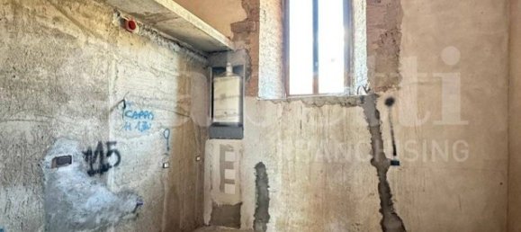 2 bedrooms Apartment in Siena, Italy No. 301010 7