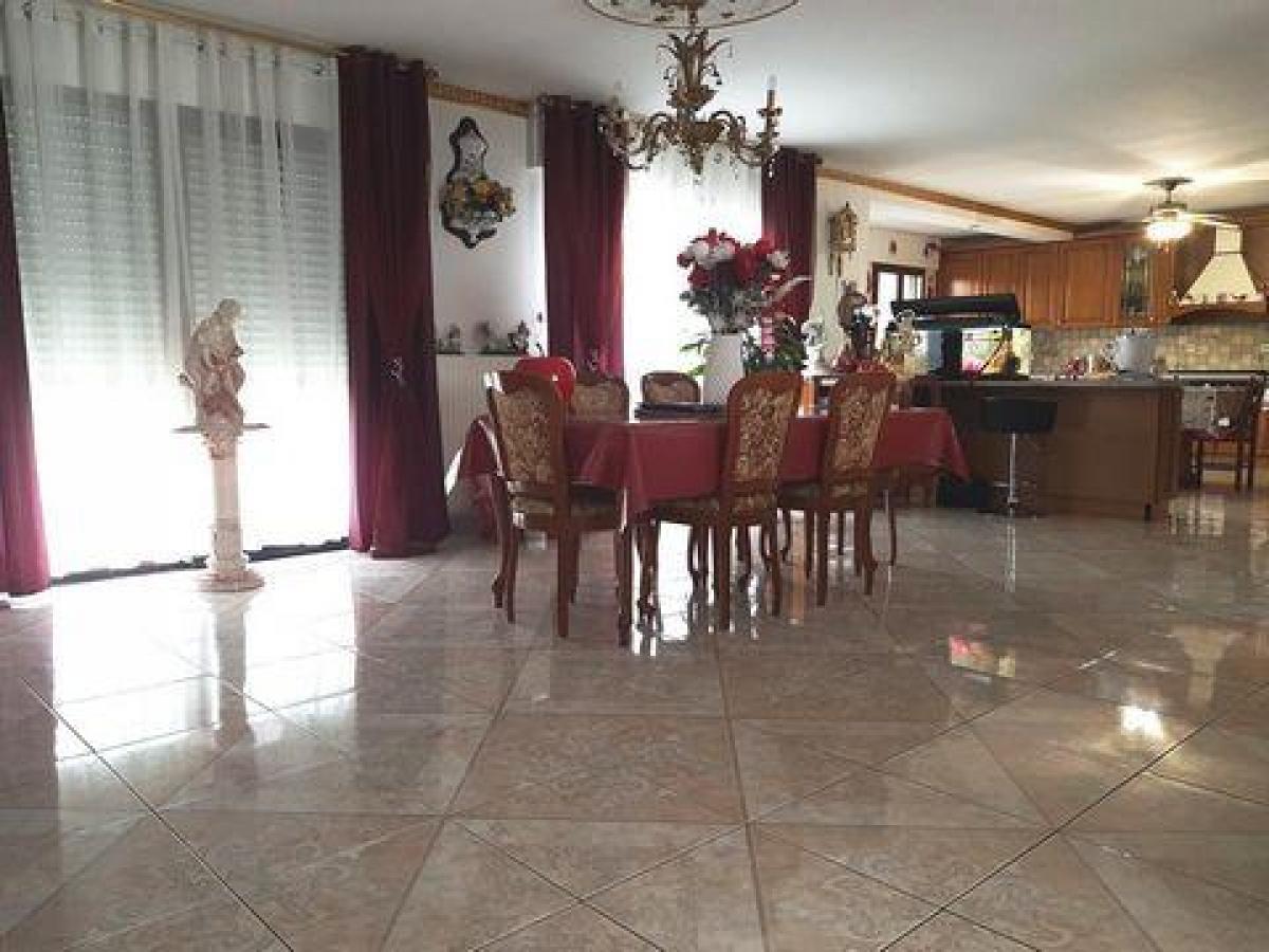 Casa T7 em Escautpont, France N.º 32147