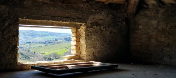 5 rooms House in Castorano, Italy No. 176745 21