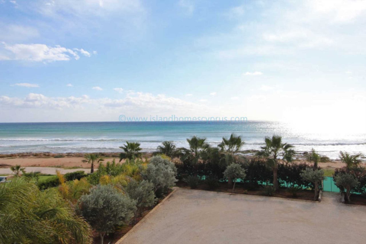 Casa de 4 dormitorios en Ayia Napa, Cyprus No. 23827