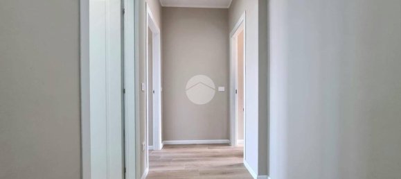 2 Schlafzimmer Wohnung in Busto Arsizio, Italy, Nr. 321517 5