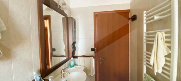 4-Zimmer Wohnung in Bari, Italy, Nr. 32771 29