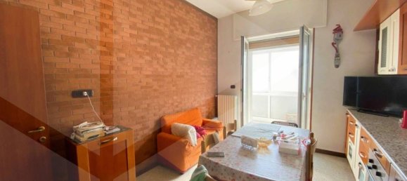 4-Zimmer Wohnung in Bari, Italy, Nr. 32771 6