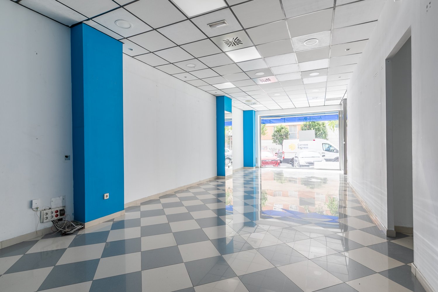  عقار تجاري في Coslada, Spain 141متر مربع رقم 165311