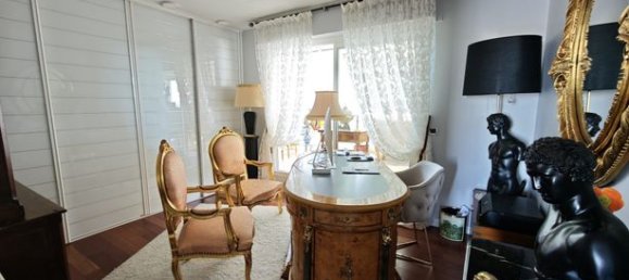 4 chambres Duplex à Enghien-les-Bains, France No. 359593 8