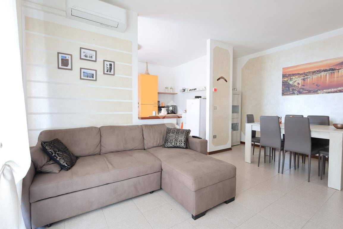 2 غرف نوم شقة في Sandrigo, Italy رقم 370418