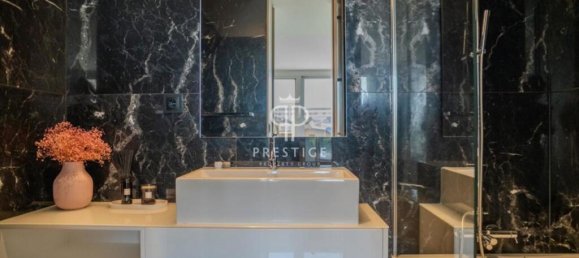 5 bedrooms Villa in Matosinhos, Portugal No. 241838 2