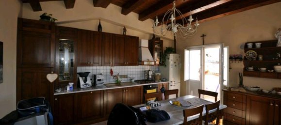 Квартира с 5 комнатами в Рагуза, Италия № 137306 9