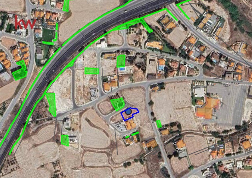 Земельный участок 704м² в Ларнака, Кипр № 26371