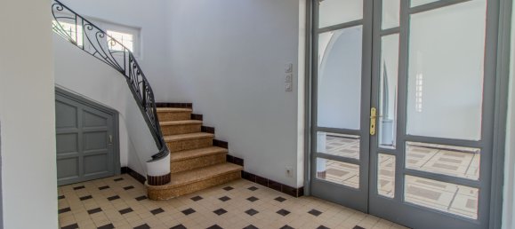 3 bedrooms House in Trebes, France No. 355670 5