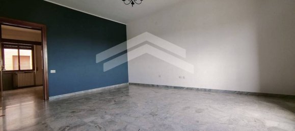 Квартира с 4 спальнями в Кампобассо, Италия № 197153 4