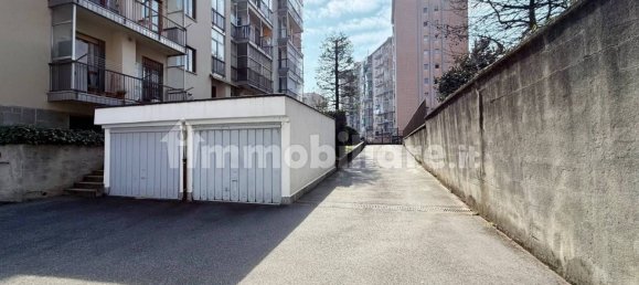 Apartamento de 2 dormitorios en Turin, Italy No. 174436 35