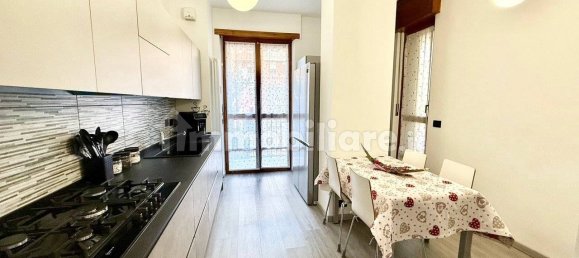 Apartamento de 2 dormitorios en Turin, Italy No. 174436 3
